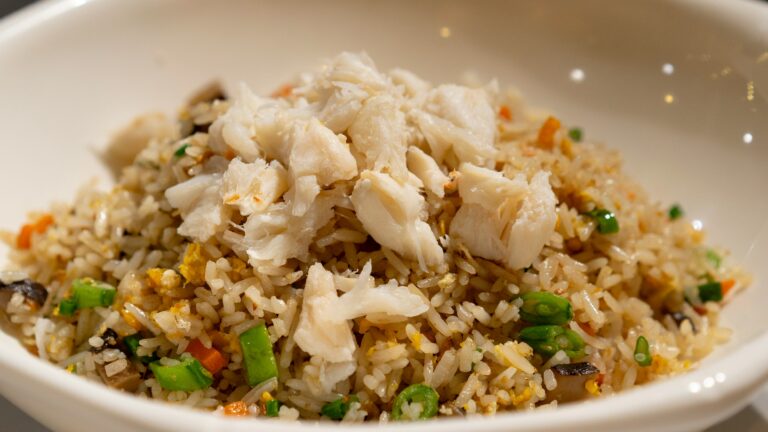 Nasi Goreng - Une spécialitéde la gastronomie malaisienne à ne pas manquer